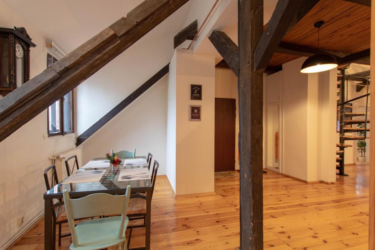 Rose Old Town Apartment Торунь Экстерьер фото