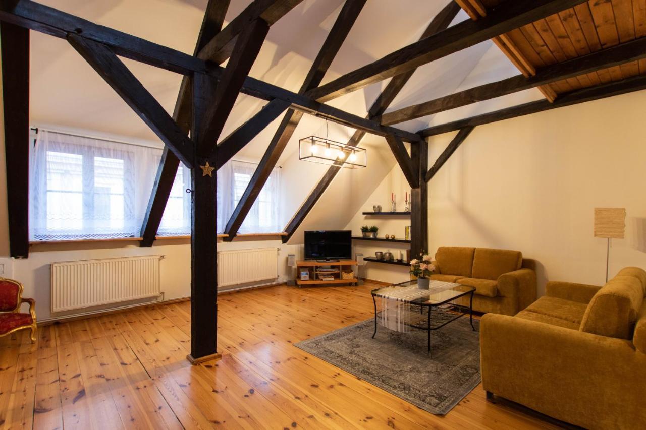 Rose Old Town Apartment Торунь Экстерьер фото