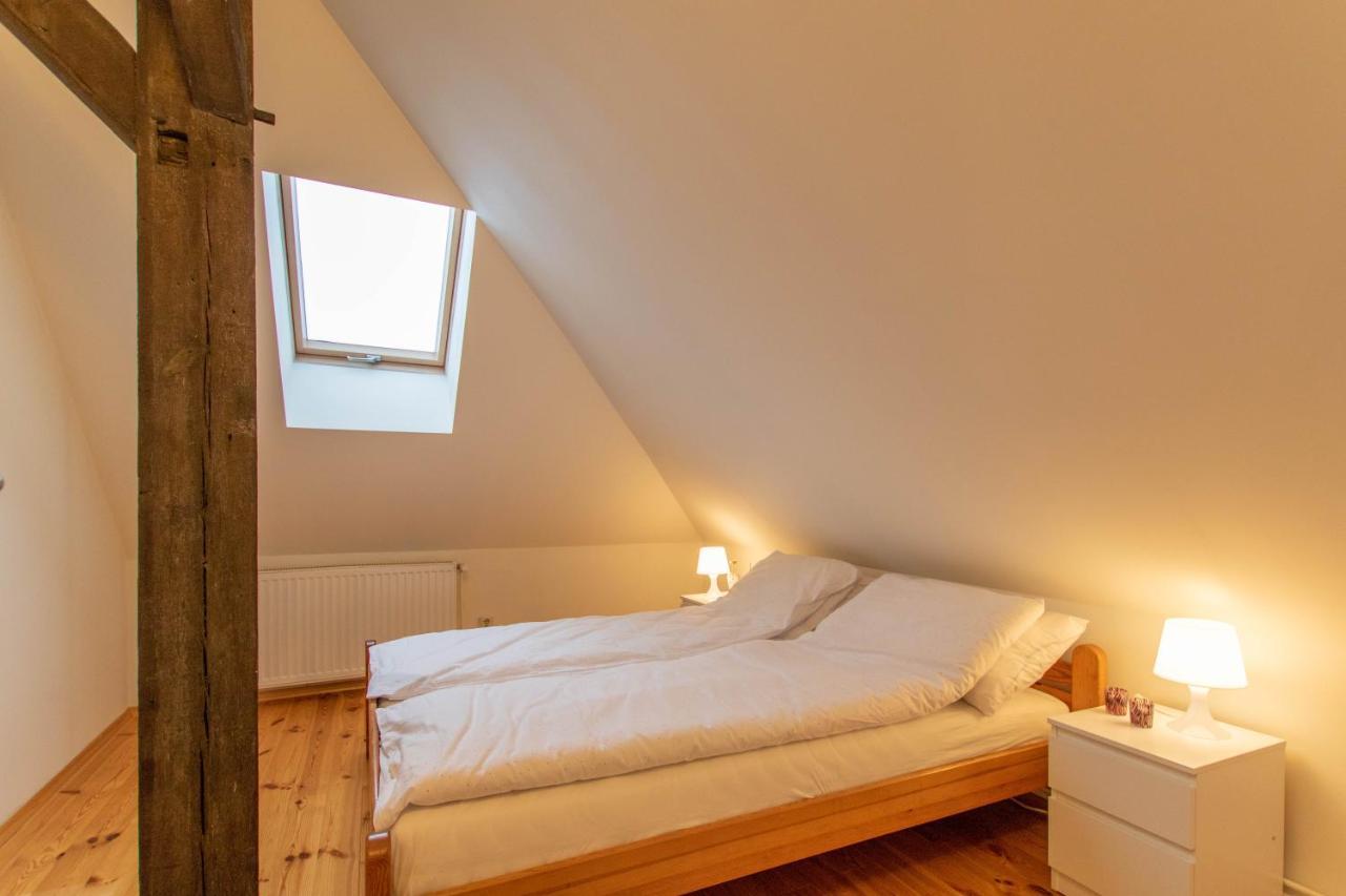 Rose Old Town Apartment Торунь Экстерьер фото