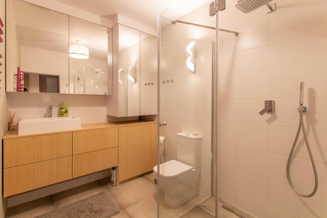 Rose Old Town Apartment Торунь Экстерьер фото